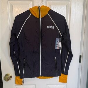 NEW Rabbit Women's Breezy Back running Windbreaker jacket